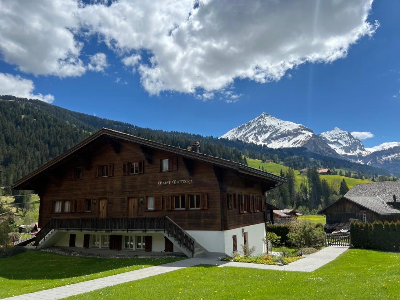 Beautiful Apartment With Stunning View Gsteig Exterior photo